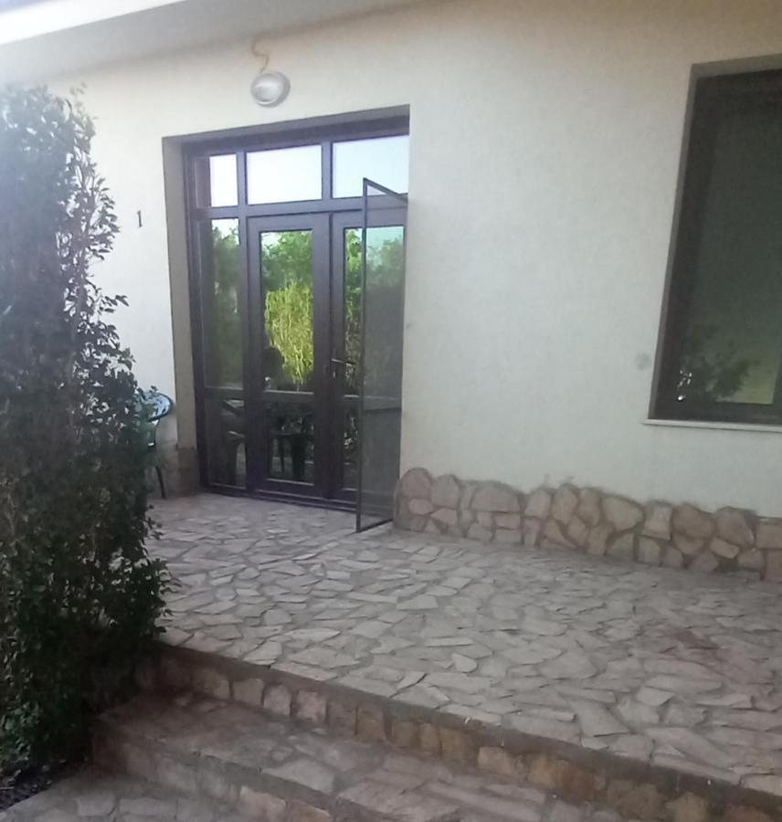 Villa Ketli Apartment Bliznatsi Eksteriør bilde