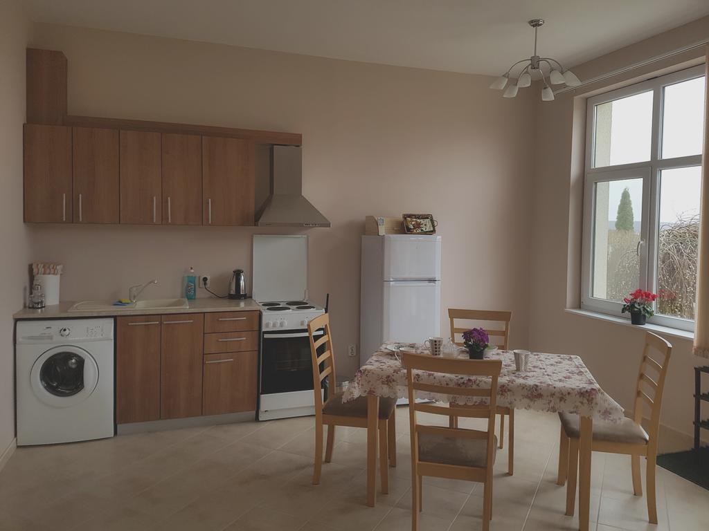 Villa Ketli Apartment Bliznatsi Eksteriør bilde