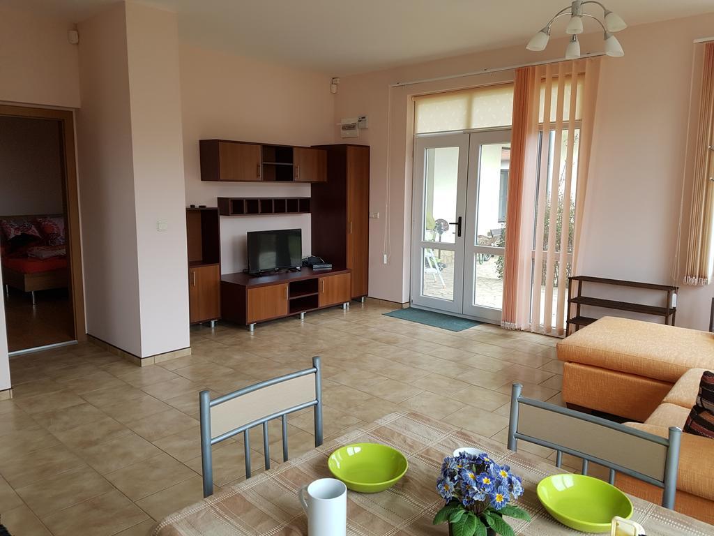 Villa Ketli Apartment Bliznatsi Eksteriør bilde